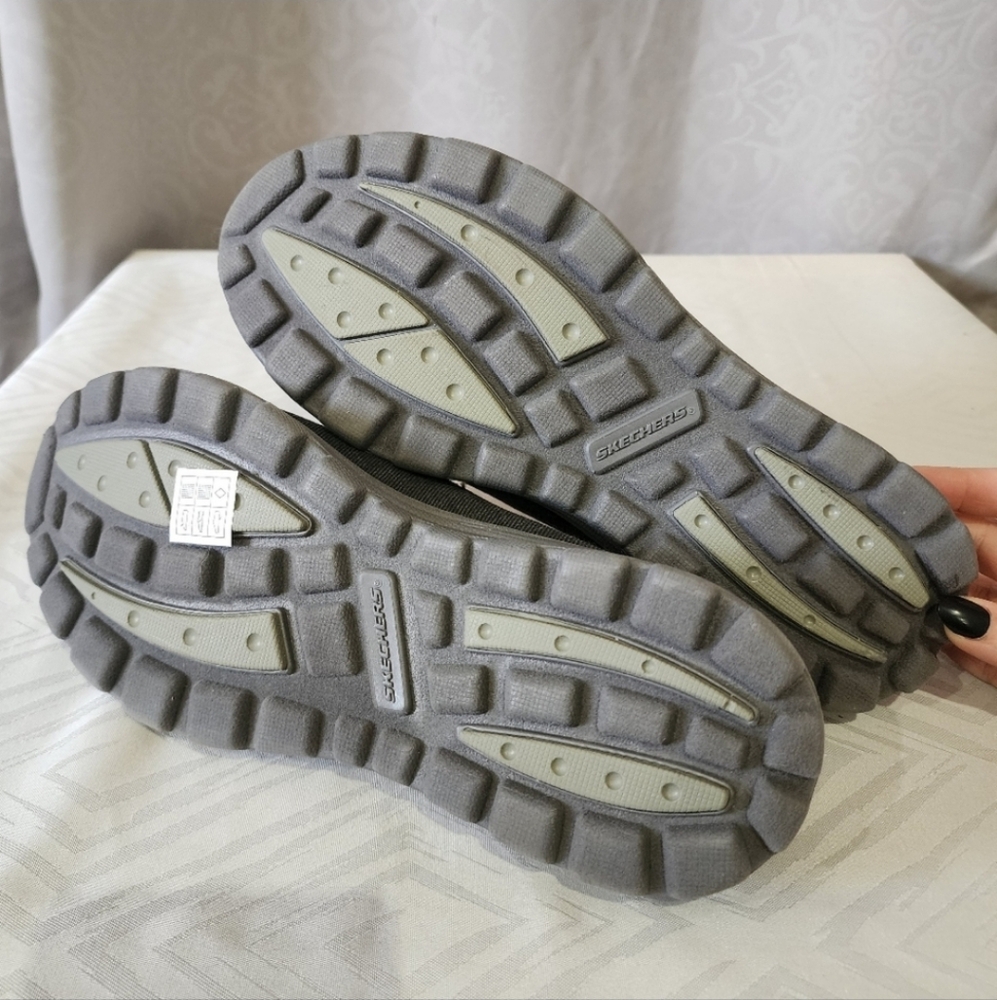 Mens Sketchers Shoes - Picture 7 of 8